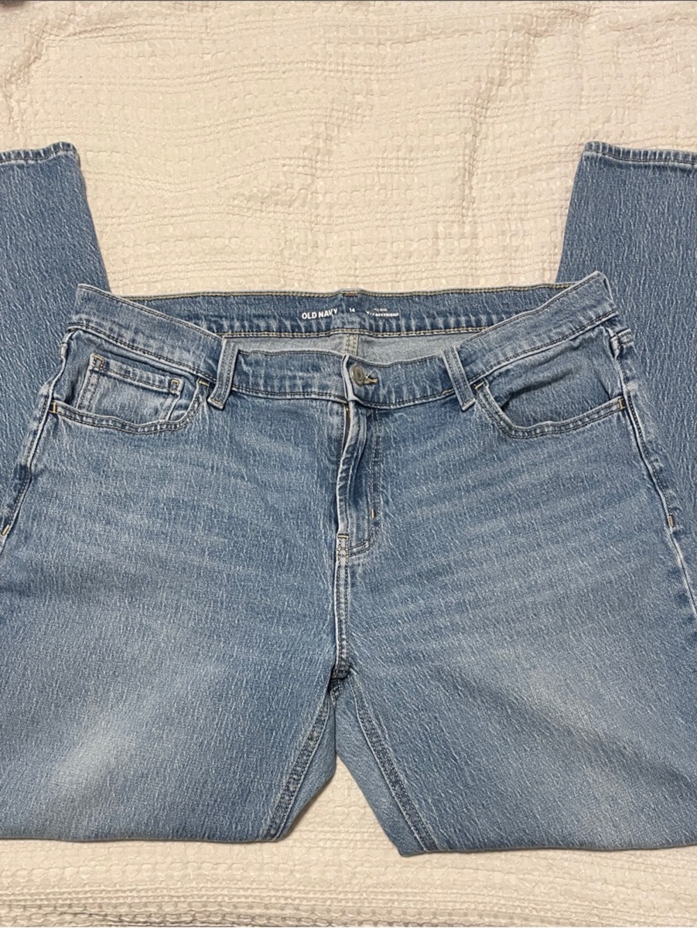 Old Navy Light Wash Straight-Leg Women’s Jeans
